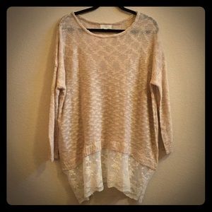 Umgee lightweight silky/knit & lace pullover szLG